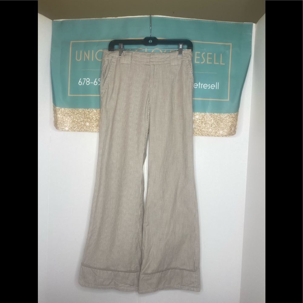 Banana Republic white and tan stripe pants size 4